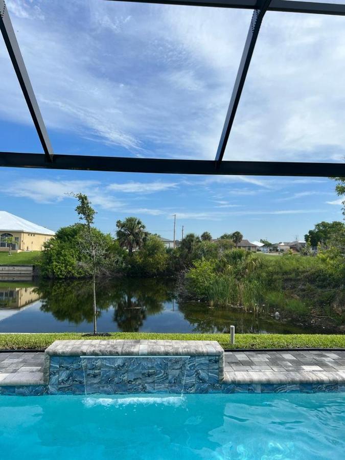 Newly Built Villa Ballerina With Heated Pool And Incredible View Into Beautiful Arrowheadcanal Cape Coral Dış mekan fotoğraf